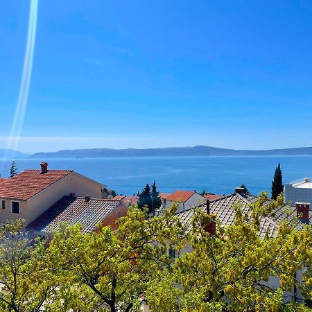 Apartmani Milan Crikvenica Exterior photo