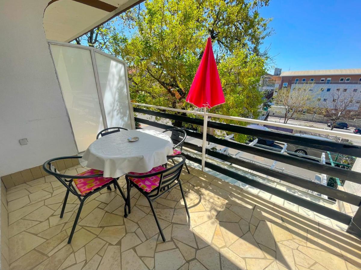 Apartmani Milan Crikvenica Exterior photo