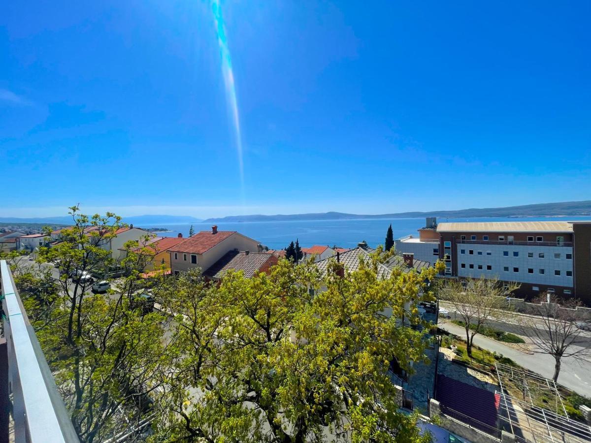 Apartmani Milan Crikvenica Exterior photo