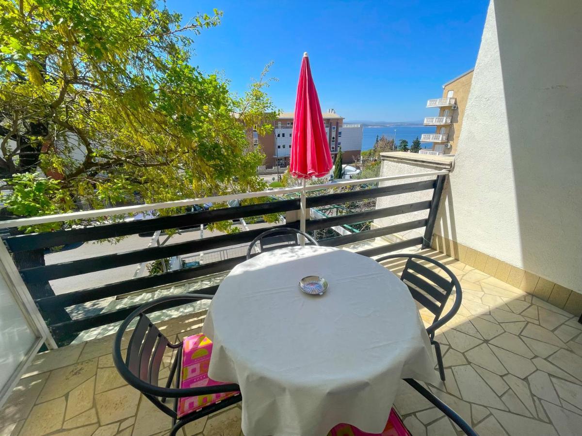 Apartmani Milan Crikvenica Exterior photo