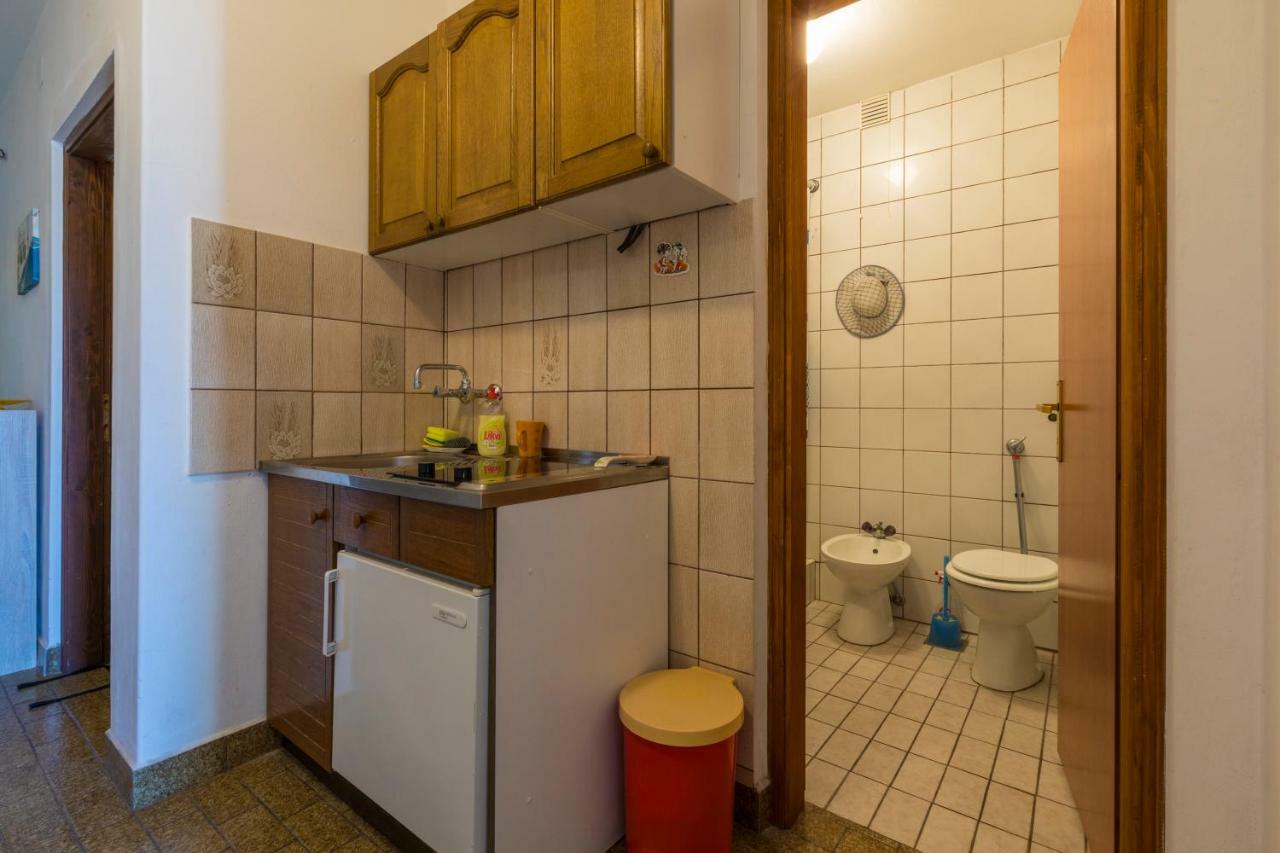 Apartmani Milan Crikvenica Exterior photo