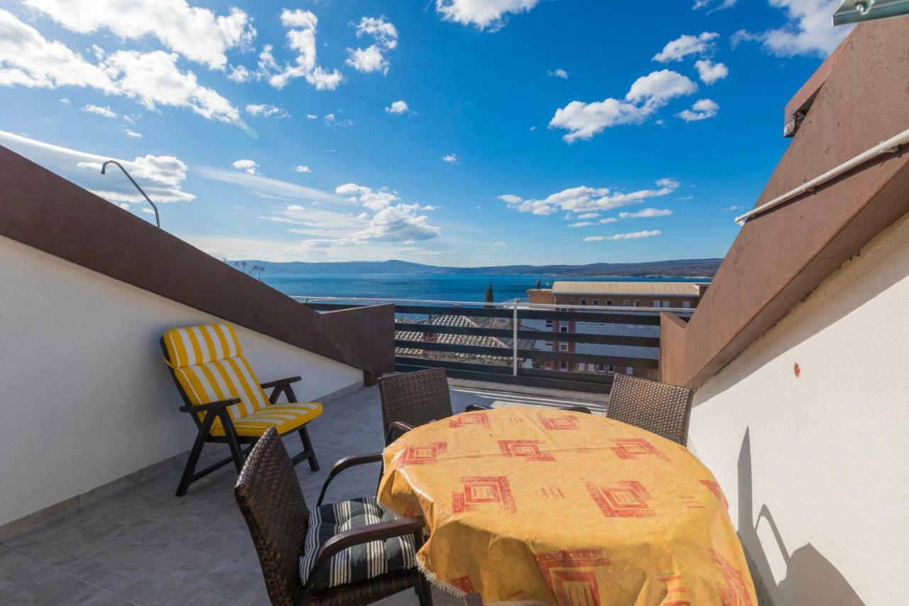 Apartmani Milan Crikvenica Exterior photo